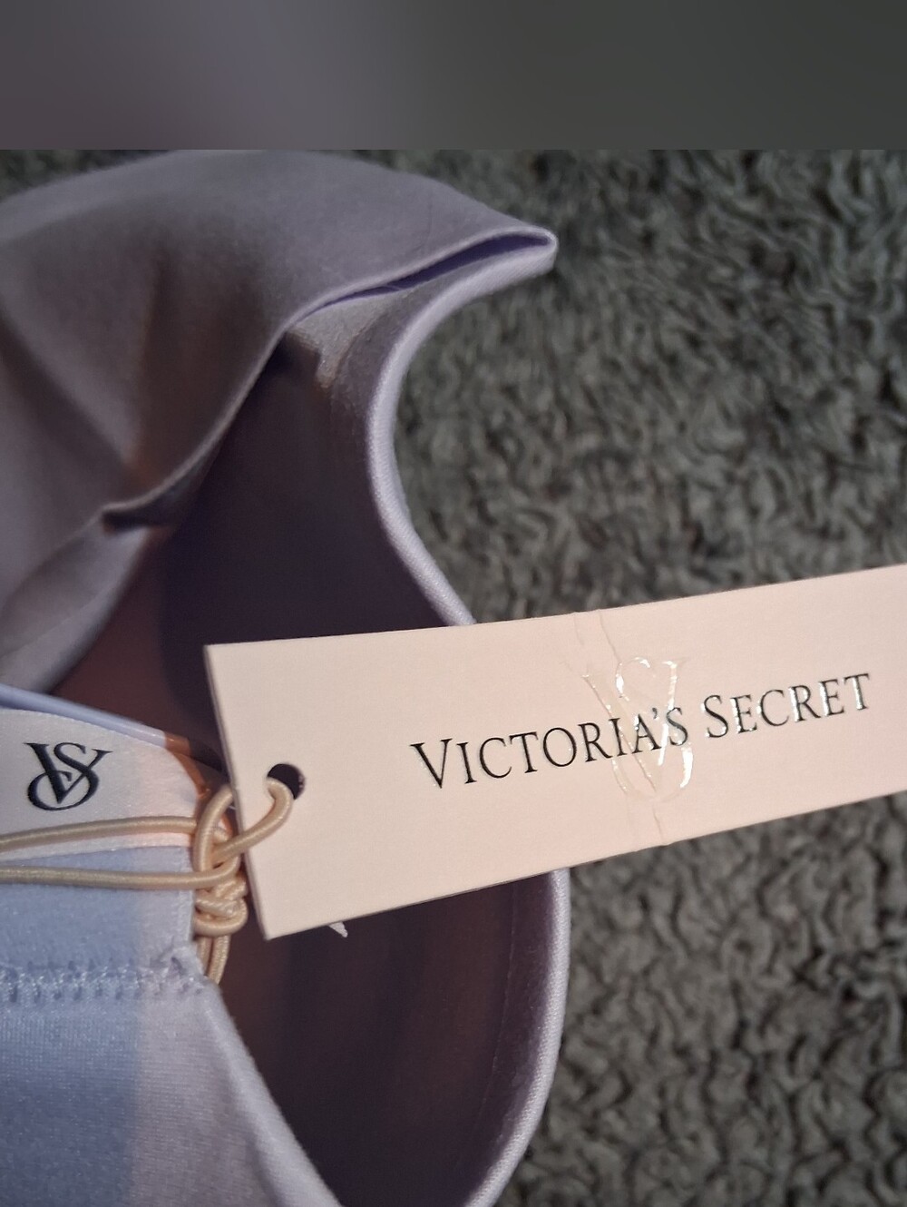 Victoria's Secret Strapless Molded Bra 36DDD Light Lavender NWT - Picture 4 of 5